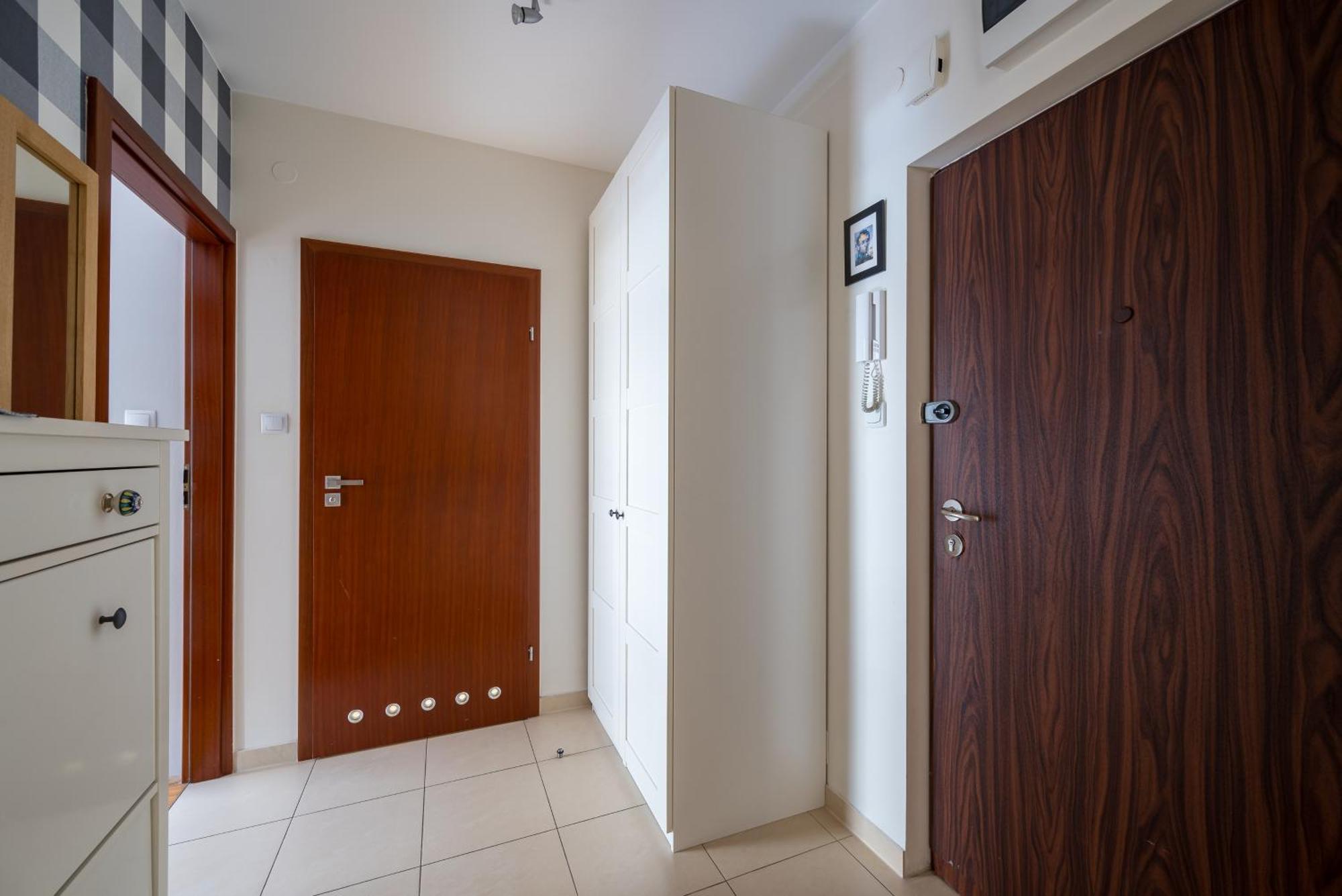 Metro Ksiecia Janusza Cosy Apartment Varşovia Exterior foto